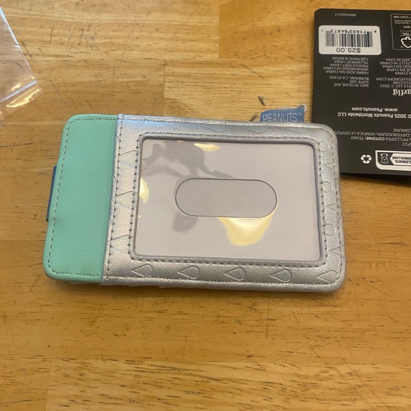 Loungefly Peanuts Snoopy Rainy Day Cardholder ID holder w folder over strap NWT - Picture 4 of 6
